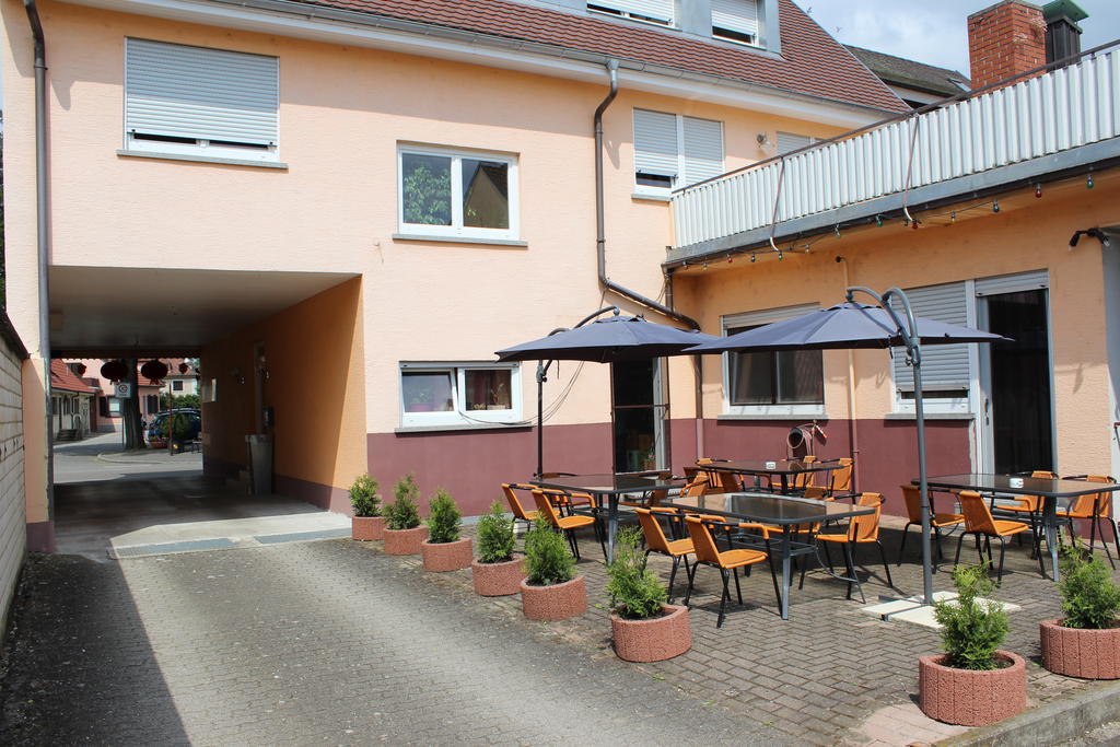 Hotel-Zahringerstube Neuenburg am Rhein Zewnętrze zdjęcie